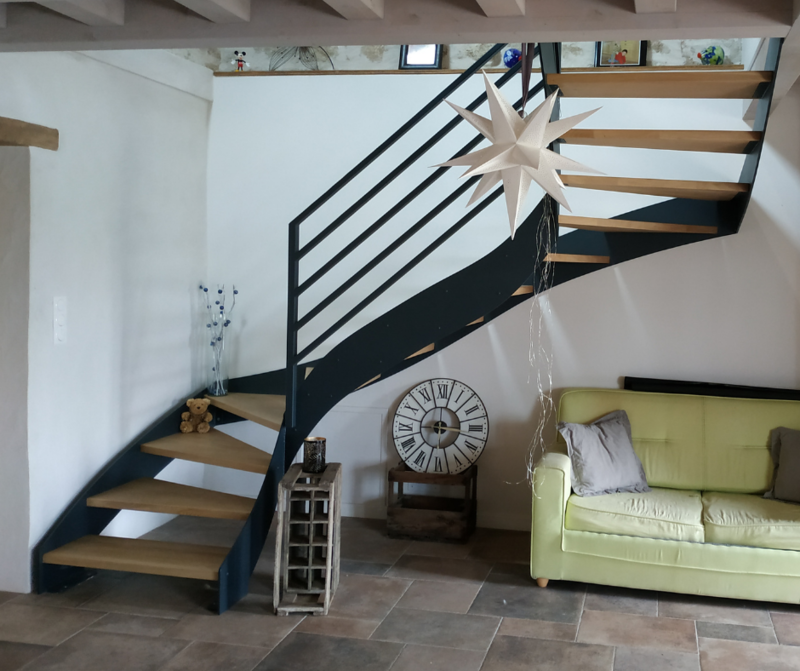 m_creation_-_escalier