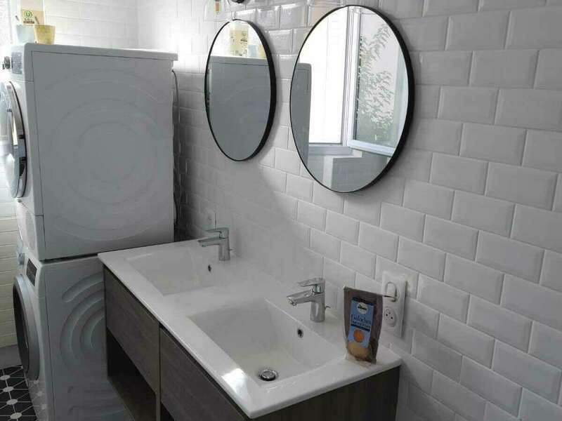 93bd97f7-2d23-4702-ad88-348451cd3104