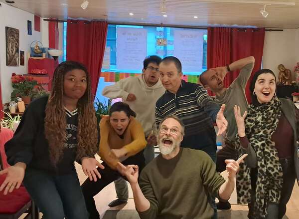 Ce que le théâtre change vraiment : quand les élèves osent, tout bascule