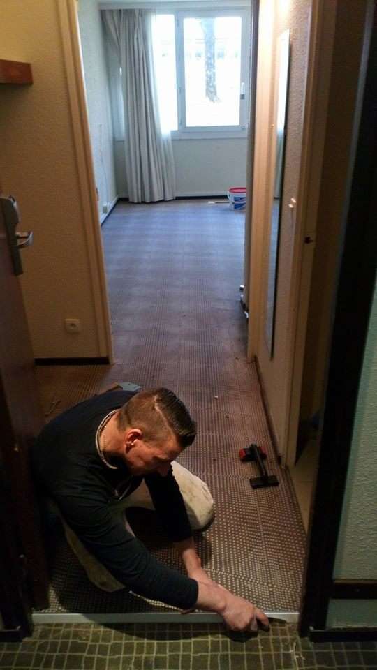 31189907_617368258612430_5199113862346964992_n