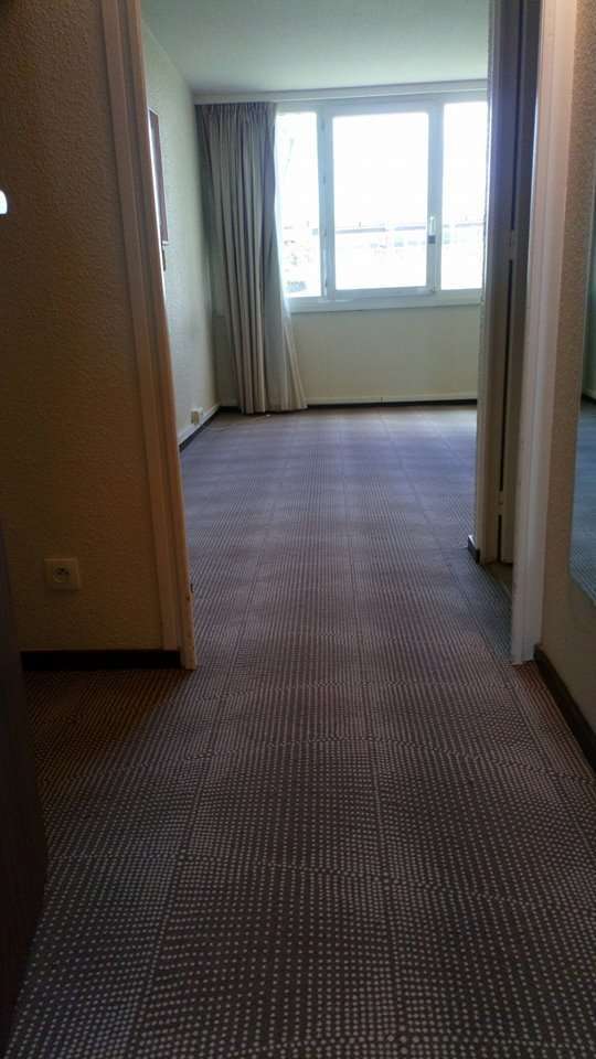 31171265_617368101945779_5995817406558109696_n