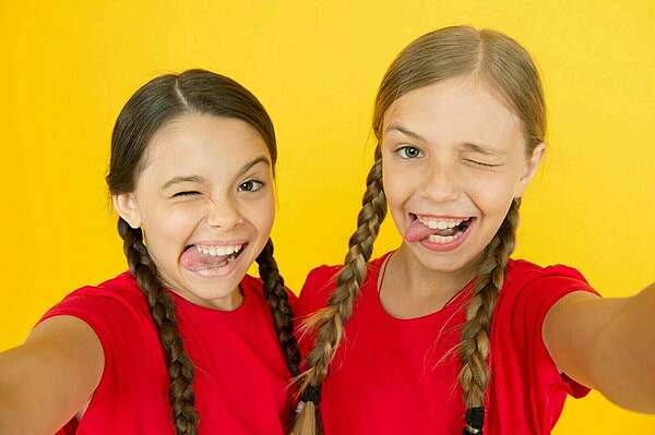 A QUEL AGE CONSULTER ? EXEMPLES DE MALOCCLUSIONS ET DE TRAITEMENTS.(10-12 ans)