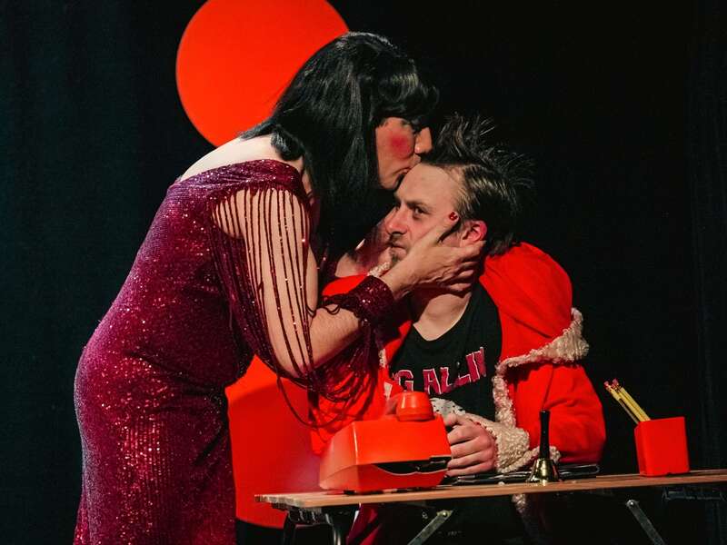 __lorene_carpentier_-_le_pere_noel_est_une_ordure_17012026-87