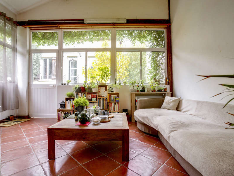 shootingmeero-420190204-2343024-zl9tbi