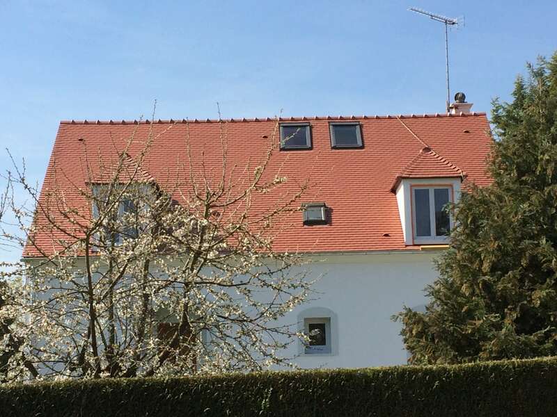 Ravalement et mise en peinture de toiture