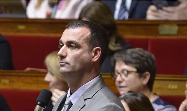 Un fichier pour les mineurs migrants, une idée du député Blanchet