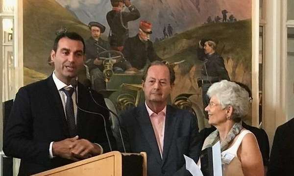 Cabourg - Jean-Marie Rouart reçoit le Prix Cabourg du Roman