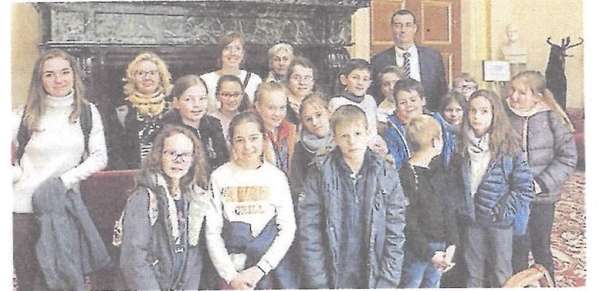 À l'école primaire, on prépare un projet de loi 