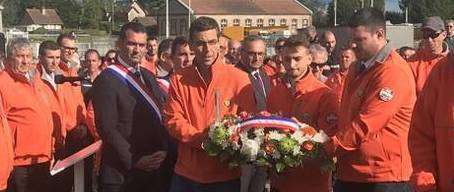 Hommage aux sauveteurs morts en Vendée