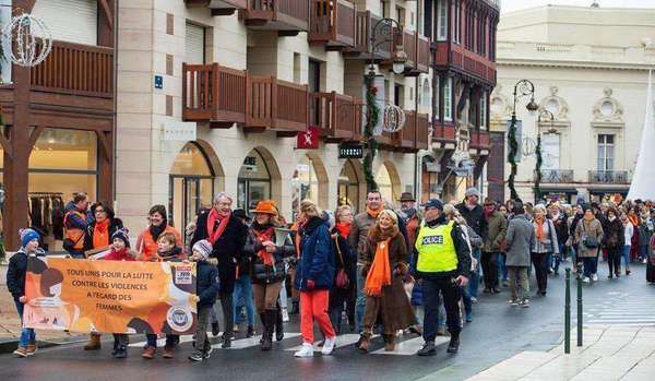 Une Marche "Stop aux violences" à Deauville