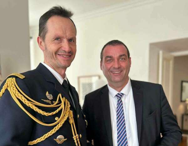 Mission sur " l'éducation et la culture dans la Défense nationale en France " en Estonie et en Finlande