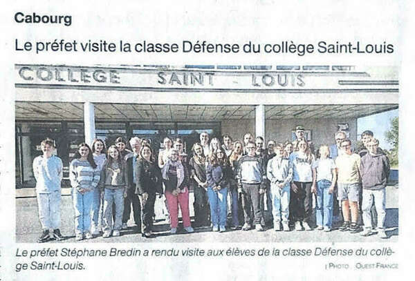 Le préfet visite la classe Défense du collège Saint-Louis