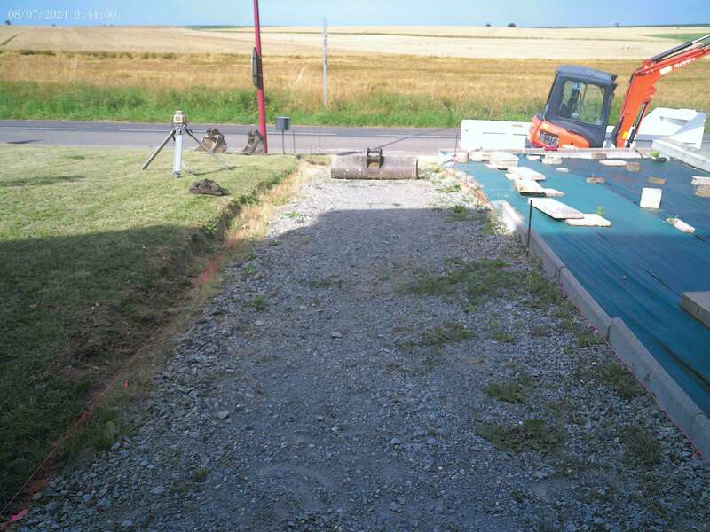 Aménagement en pavés Kandla, multicolore avec création de seuil pour futur Portail.