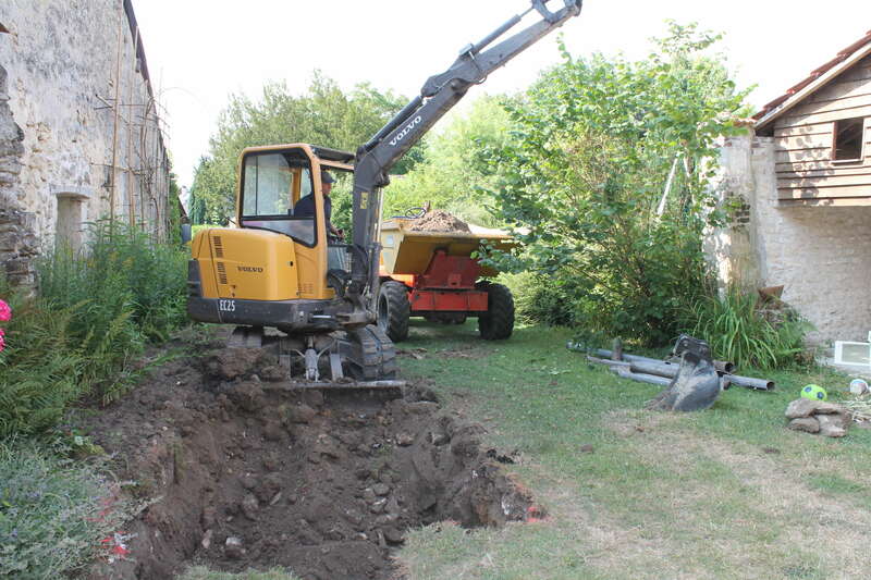 Installation d'une filière compact 6 EH en deux cuves avec ventilation haute. 