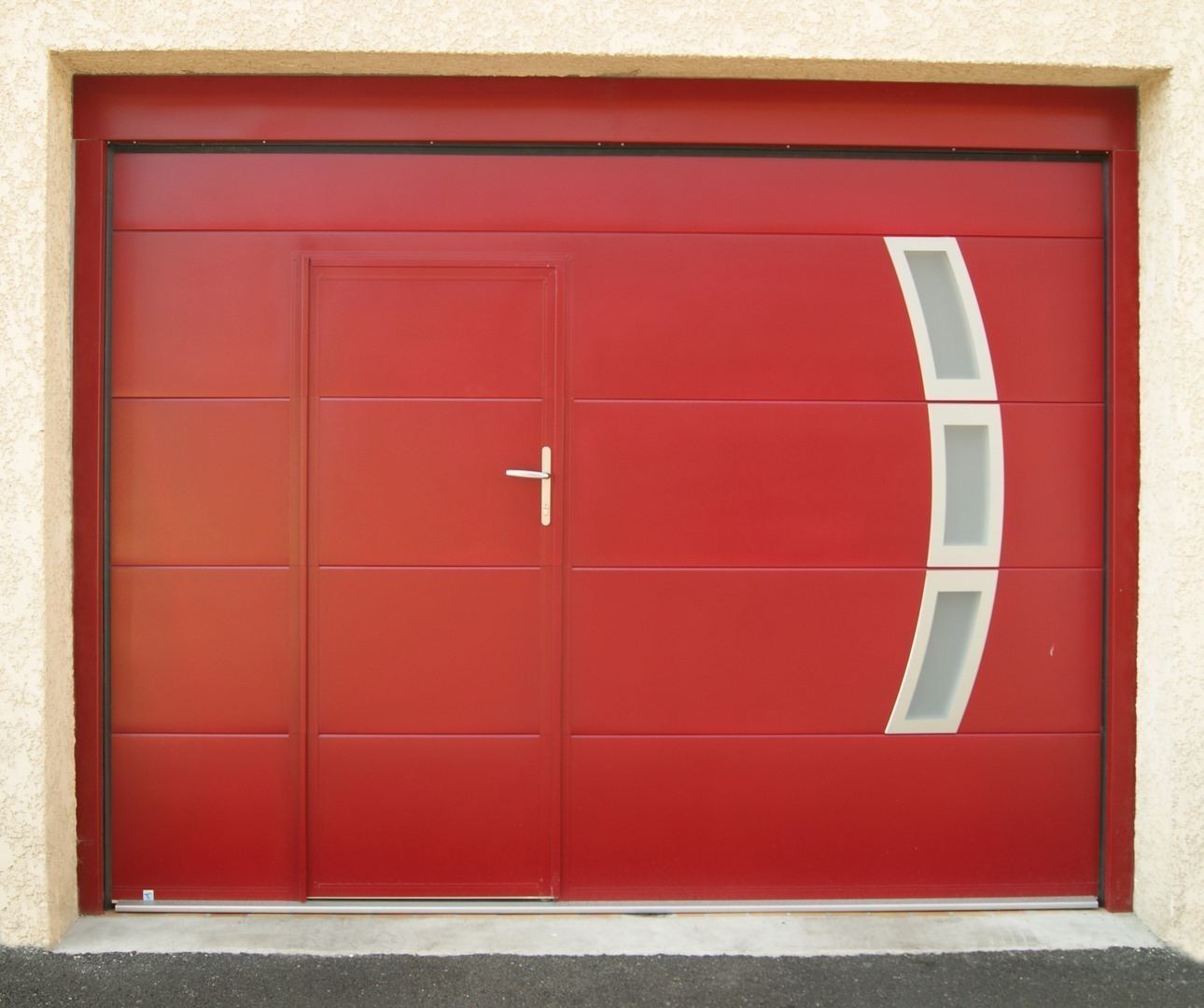 Installation de portails et portes de garage à Annecy (74000)