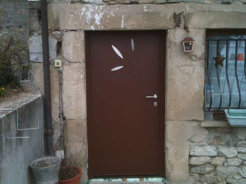 Porte mixte APRÈS, modèle ACACIA Mars sablé ext.