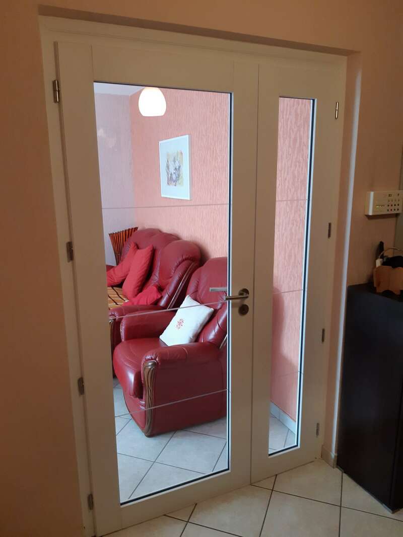 modèle BORA Blanc satin lisse