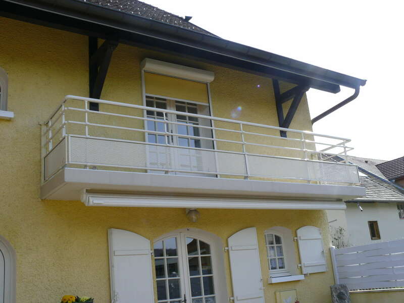 Athys Blanc crème à Amancy