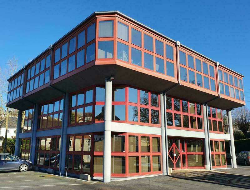 4tgxze7yjb_1601502840