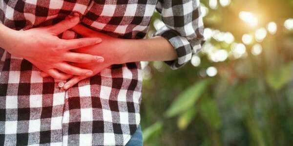 Problèmes gastriques et hélicobacter pylori : fonctionnement et traitements naturels sans IPP, sans antibiotiques et sans huile essentielle