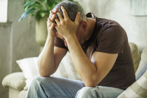 J’éjacule trop vite : comprendre l’éjaculation précoce et retrouver une sexualité plus sereine