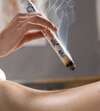 Cercles lumineux verts jaunes soleil traversant feuilles pour moxibustion