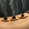 Une des les méthodes utilisées pour la moxibustion japonaise