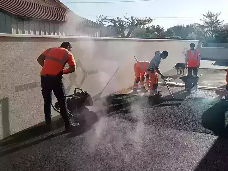 pendant-chantier-cour