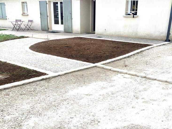 amenagement-cour-pendant