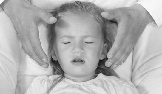 Hypnose et douleur chez l'enfant