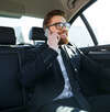 homme au telephone