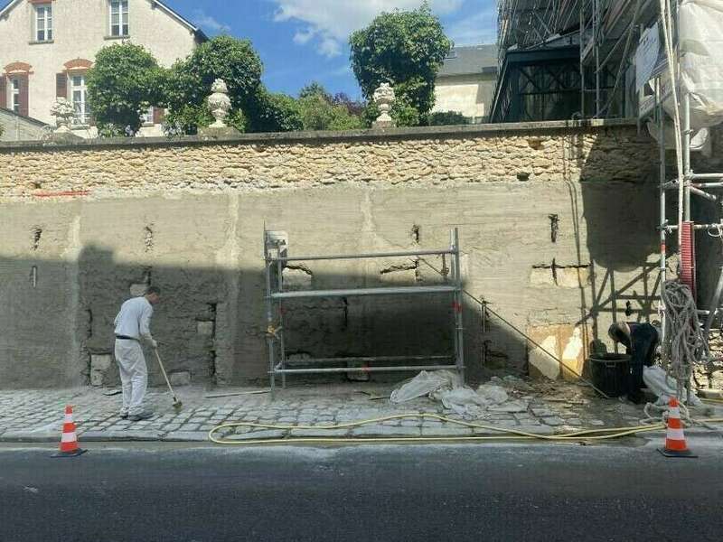 025-mur_exterieur_pendant_travaux