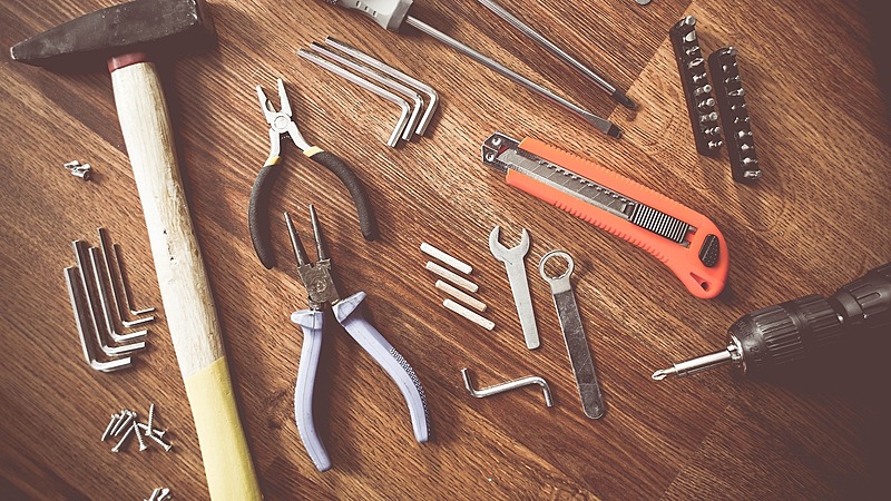 Services d'assistance, d'entretien et maintenance permanente