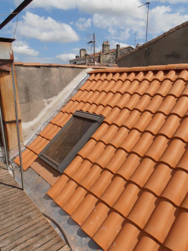 6-_velux_sur_tuiles20210721-860077-zz6g29