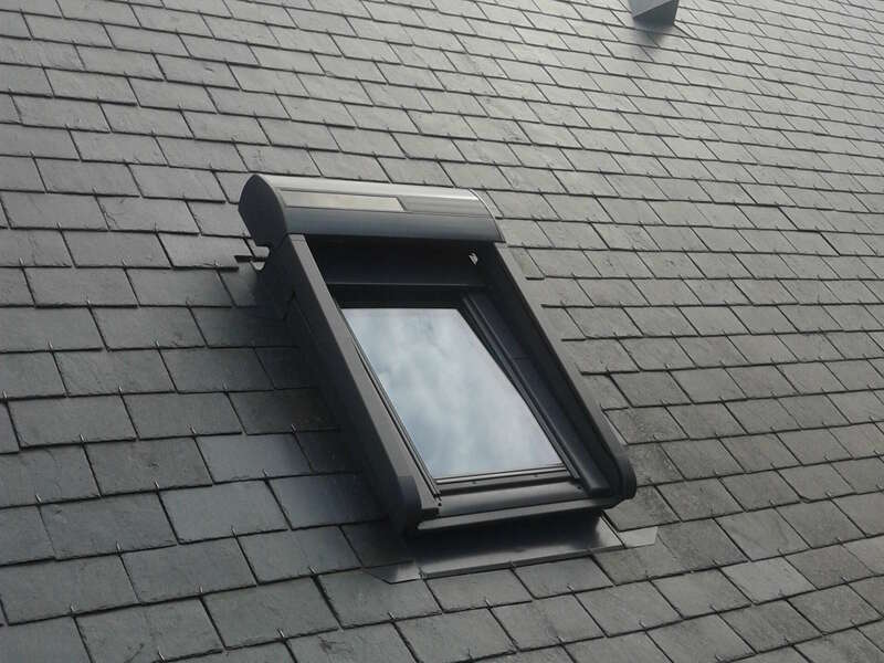 4-_velux_avec_volet_roulant_solaire20210721-860077-177inwz
