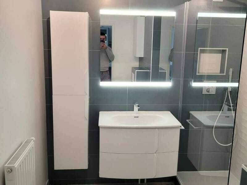 6d8dcc32-1857-472f-a05f-e96598918eb8