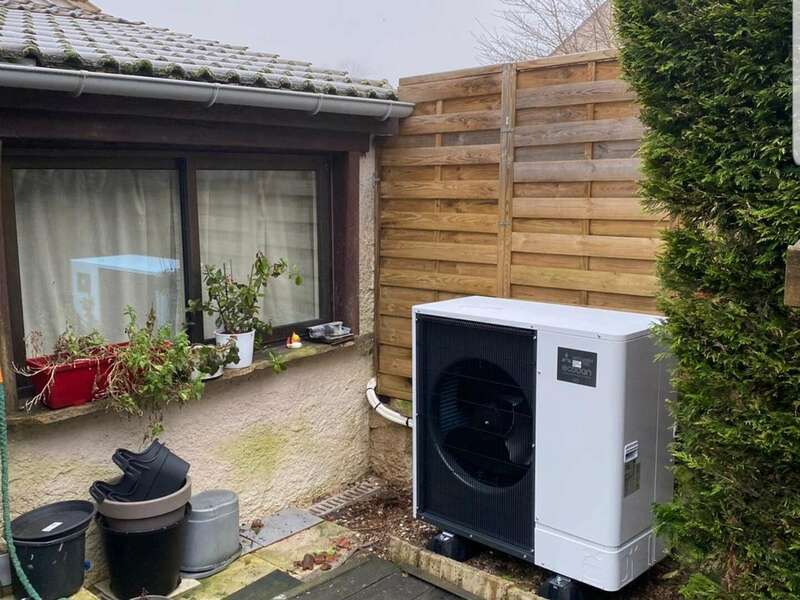 screenshot_20220314-162511_whatsappbusiness