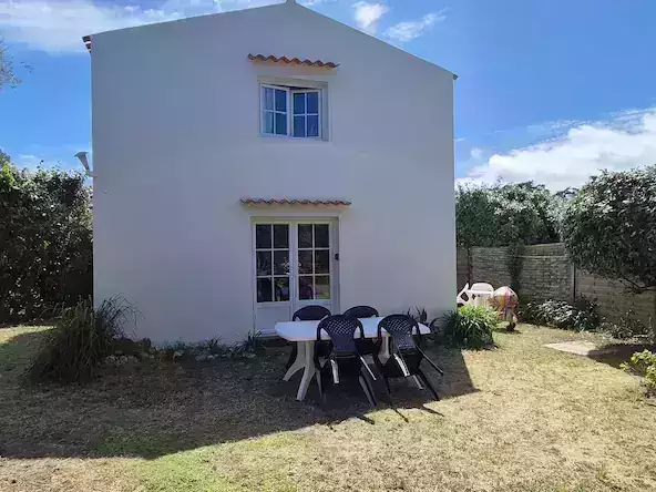 abe215da-652e-4f91-a1a9-a90409f7e616