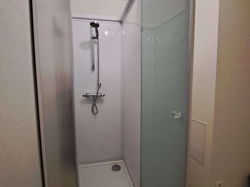 16salle_d_eau_douche__2_