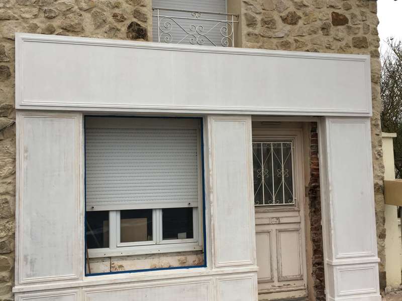 étape devanture bois 