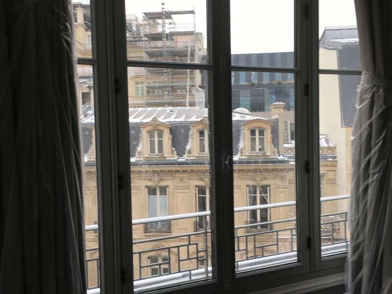 fenêtre ancienne paris 