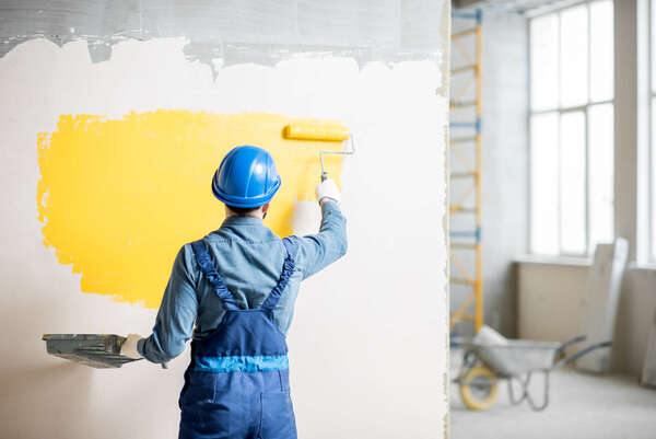 Les services de peinture dans le Dunkerquois : Pourquoi faire appel à un expert de proximité ? Un atout pour la qualité et la durabilité de vos projets