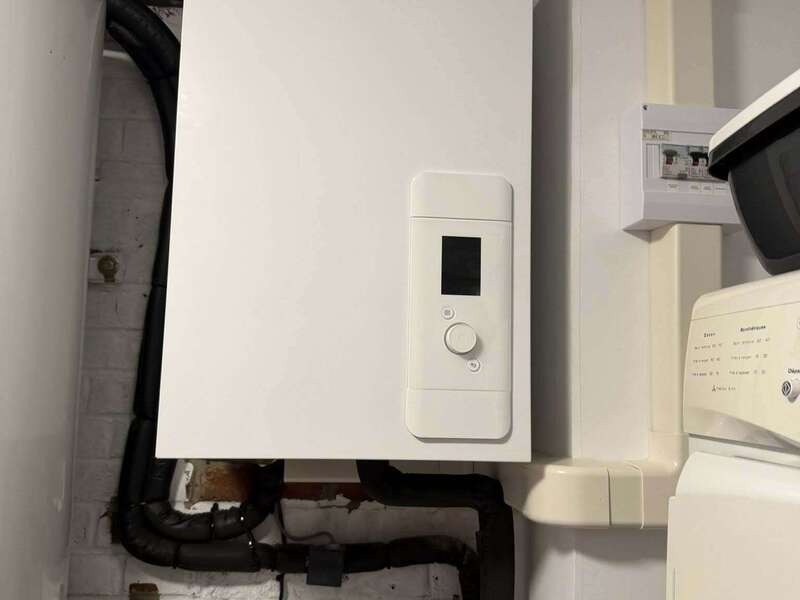 654076330_122212700210064276_2338345660271478332_n