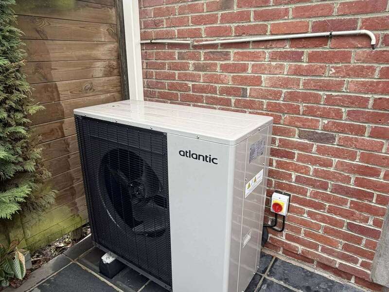 654263274_122212700198064276_3051944464575655736_n