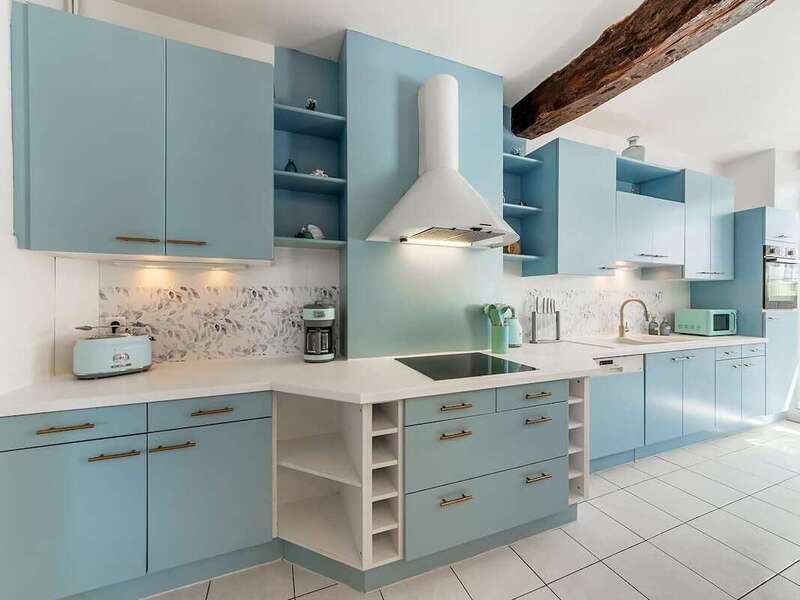 851a7ad4-3e84-48fb-bd9f-3611463f5ed2