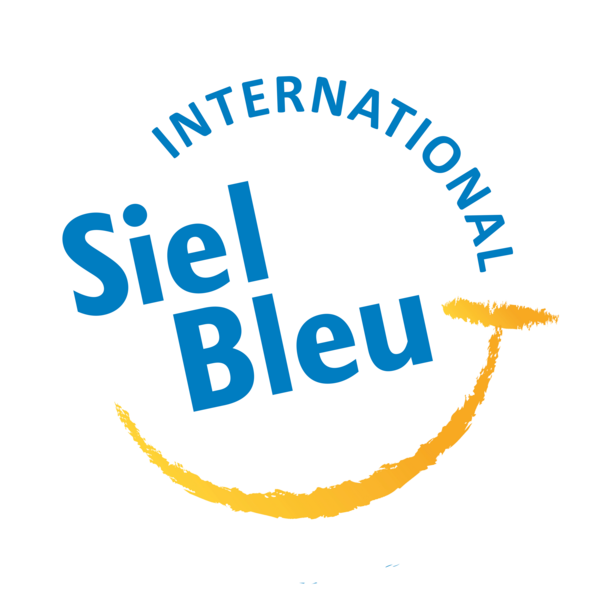 Logo Moov and smile by Siel Bleu Logo Moov and smile by Siel Bleu