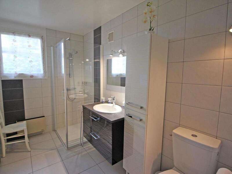 424172-13_87g6463_1c5a8c1d57d87f5a9dd0311c7b0ae7c2