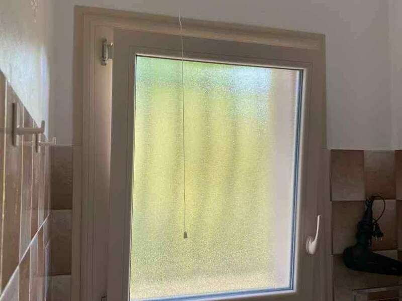 f2118106-24eb-4612-b4e6-5edc3e23287c