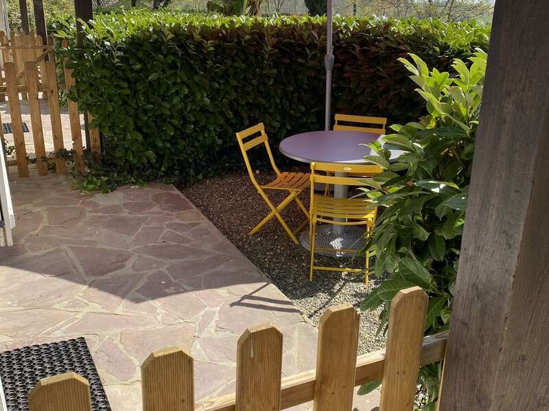 879a7ab7-f77f-43e2-9580-478b5cd85912