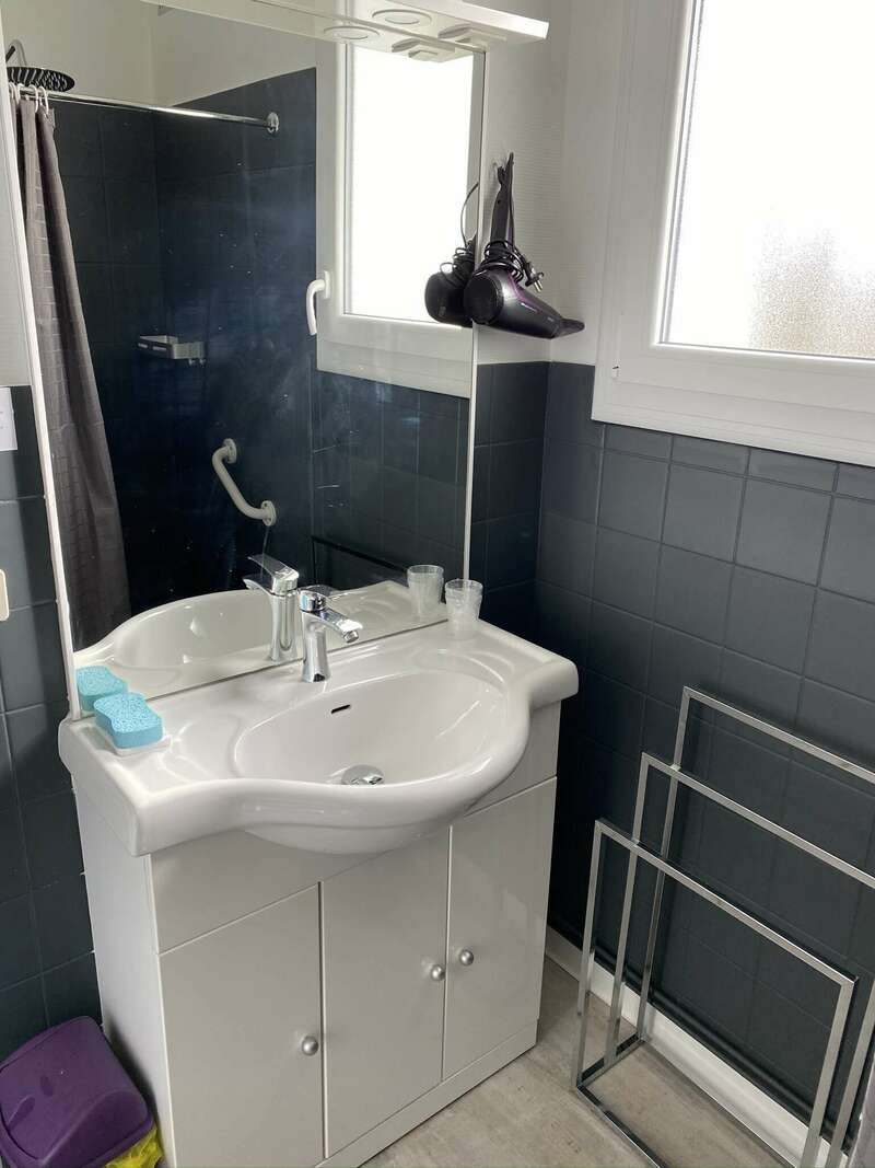 18662ea7-0ef0-41f0-8009-1b08d3940c2920220701-1380187-adf0sh